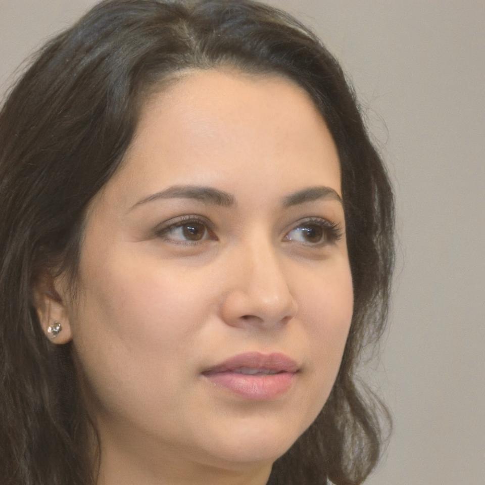 Ana Rodríguez, Analista Senior